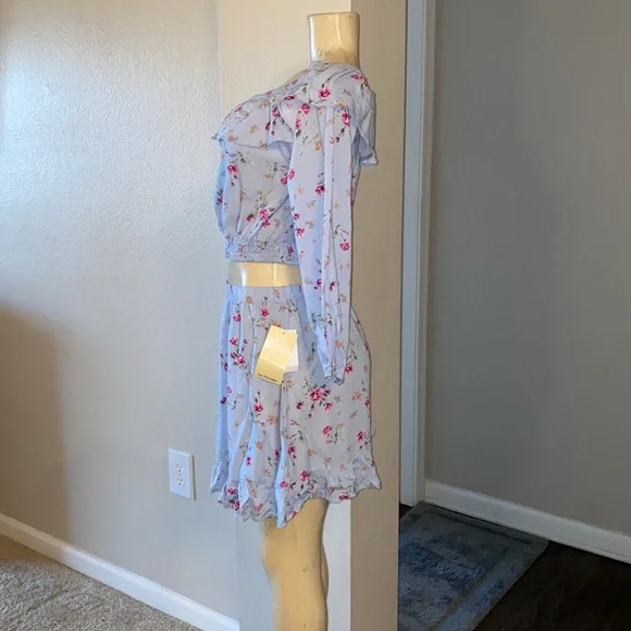 NWT 2 piece set top & skirt in Dusty Blue - Picture 4 of 12